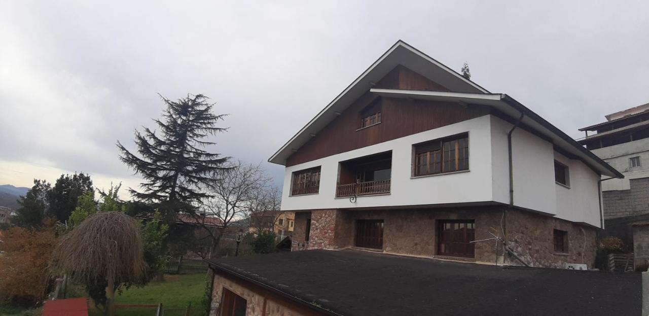 Albergue La Costana Oviedo Luaran gambar